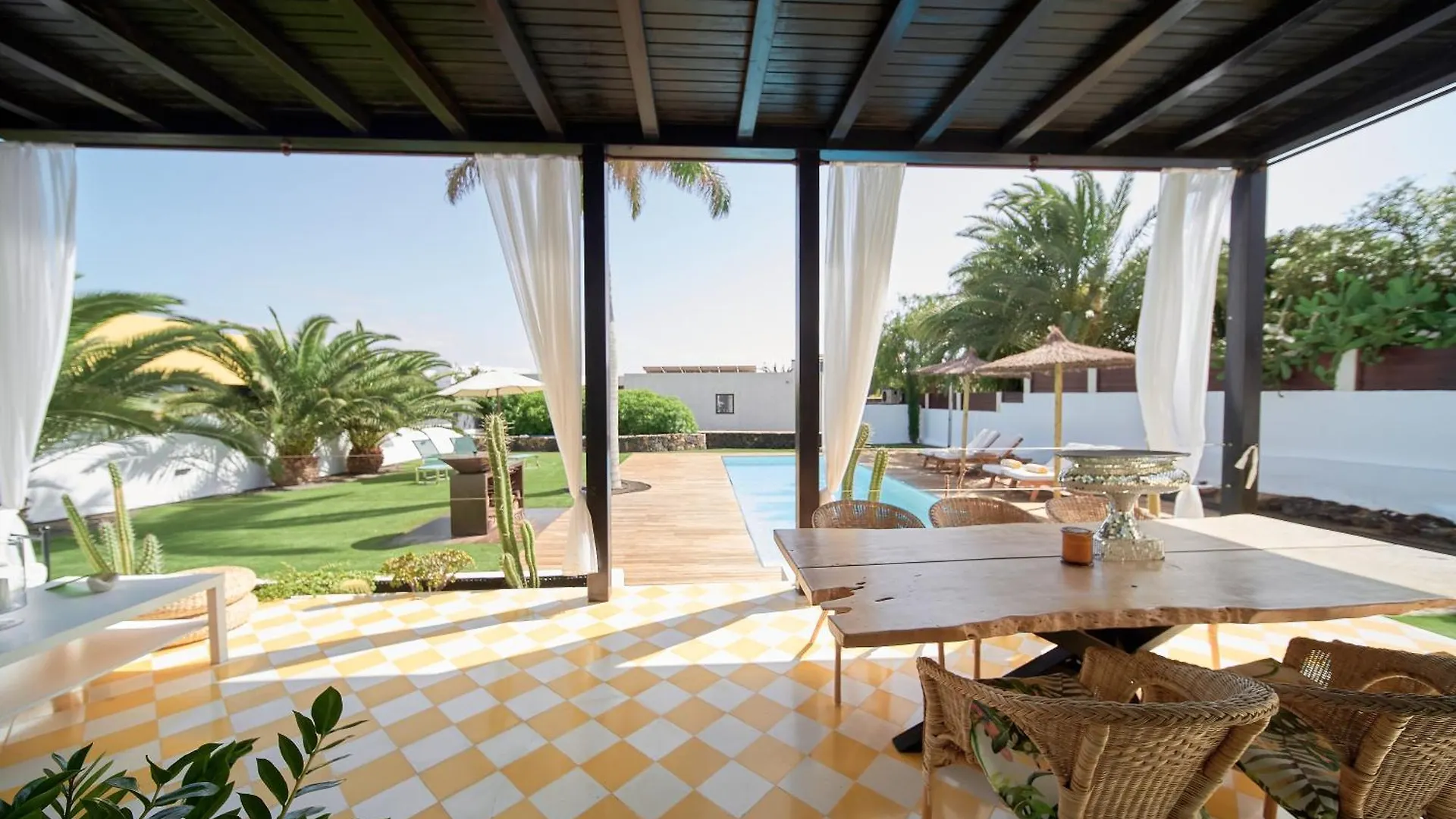 Unique Homes Lajares - Only Adults Villa